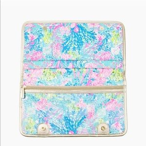 Lily Pulitzer Travel Organizer/Clutch